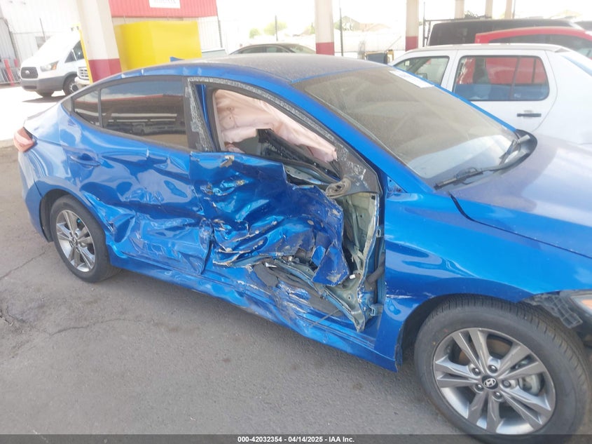 2018 HYUNDAI ELANTRA VIN: 5NPD84LF9JH380476