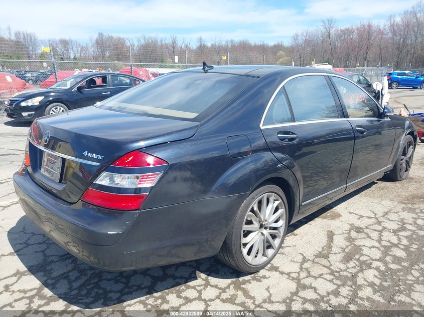 2009 MERCEDES-BENZ S CLASS VIN: WDDNG86X39A281373