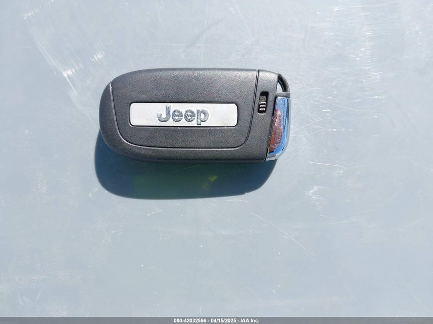 VIN ZACNJDA12NPN69111 2022 JEEP RENEGADE SPORT 4X4