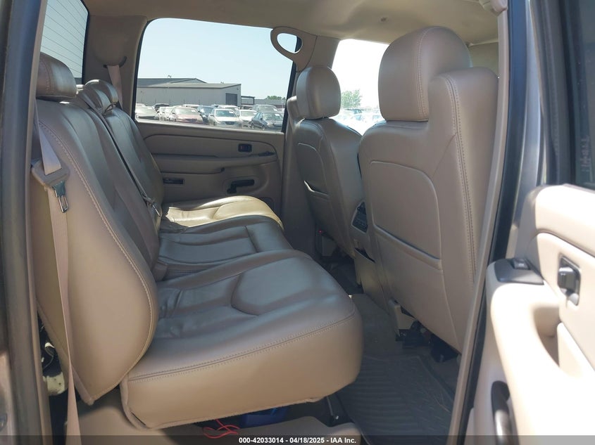 2006 CHEVROLET SILVERADO VIN: 1GCHK23286F120138