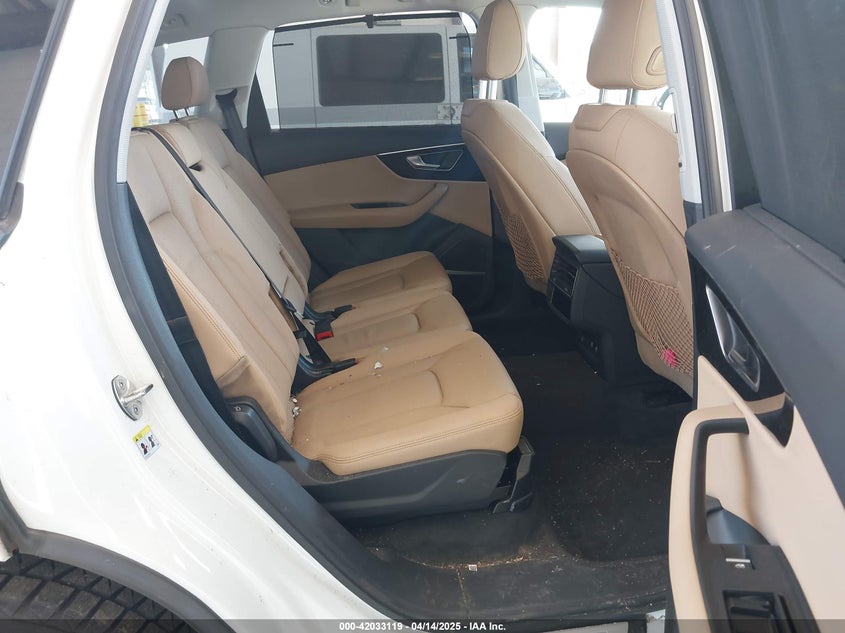 2021 AUDI Q7 VIN: WA1LJAF7XMD012234