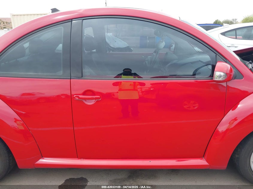 2009 VOLKSWAGEN NEW BEETLE VIN: 3VWRW31C69M517262
