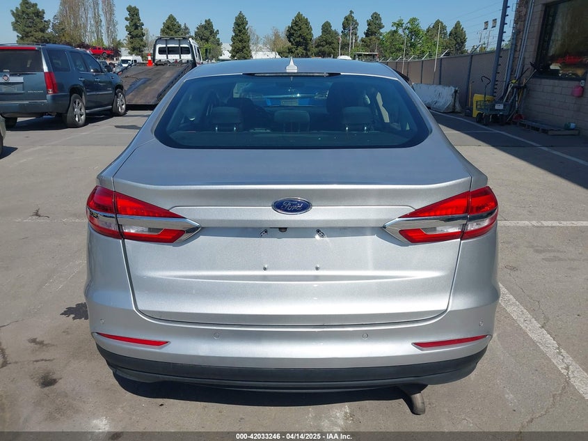2019 FORD FUSION HYBRID VIN: 3FA6P0LU4KR268983