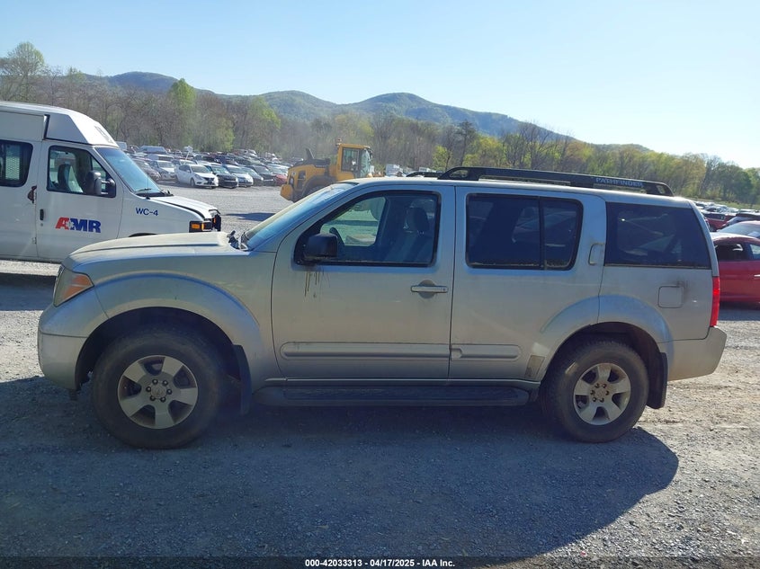 1996 Nissan Pathfinder VIN: 5E1AR18W06C625090 Lot: 42033313