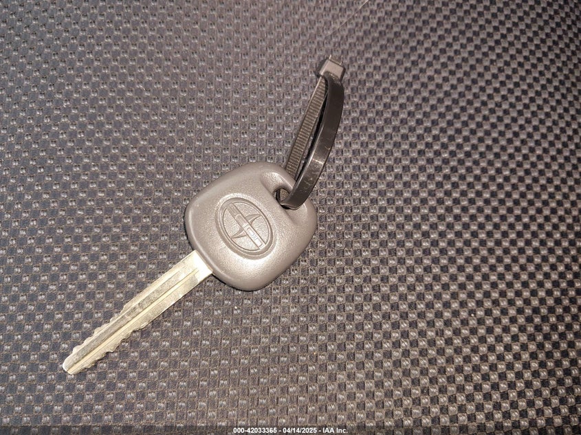 2007 SCION TC VIN: JTKDE177270146530