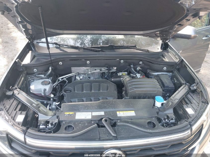 2025 Volkswagen Atlas - 1V2FR2CA0SC522921