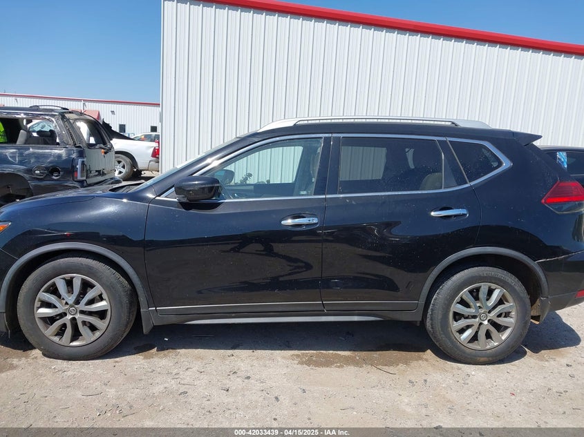 2017 NISSAN ROGUE SV - JN8AT2MT2HW147946