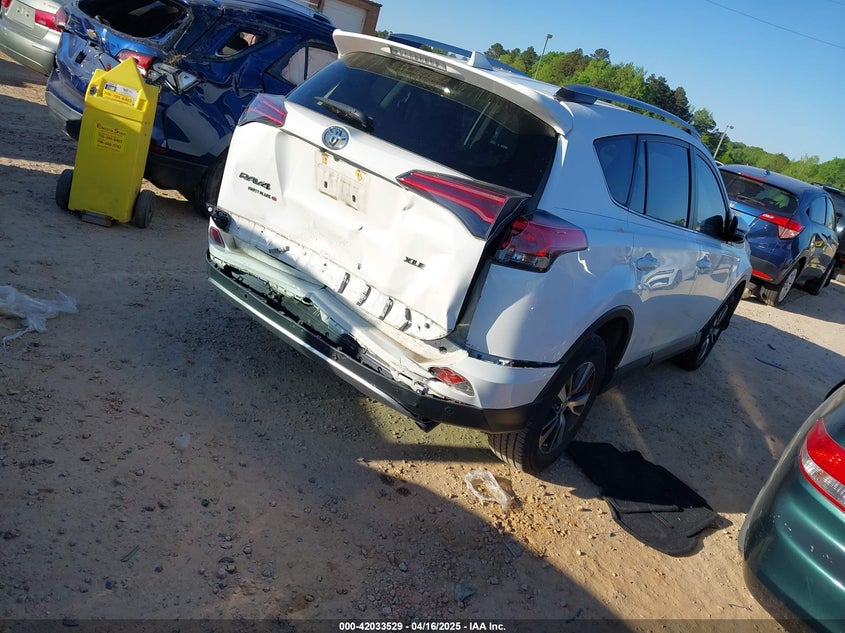 VIN JTMWFREV2JJ171717 2018 TOYOTA RAV4 XLE
