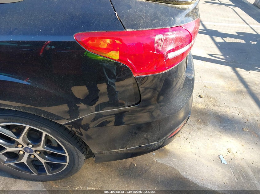 2016 FORD FOCUS SE - 1FADP3F23GL374480