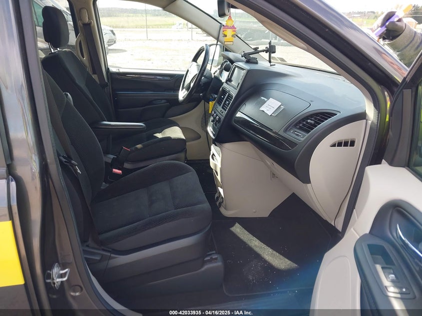 2019 DODGE GRAND CARAVAN SE - 2C4RDGBG2KR713845