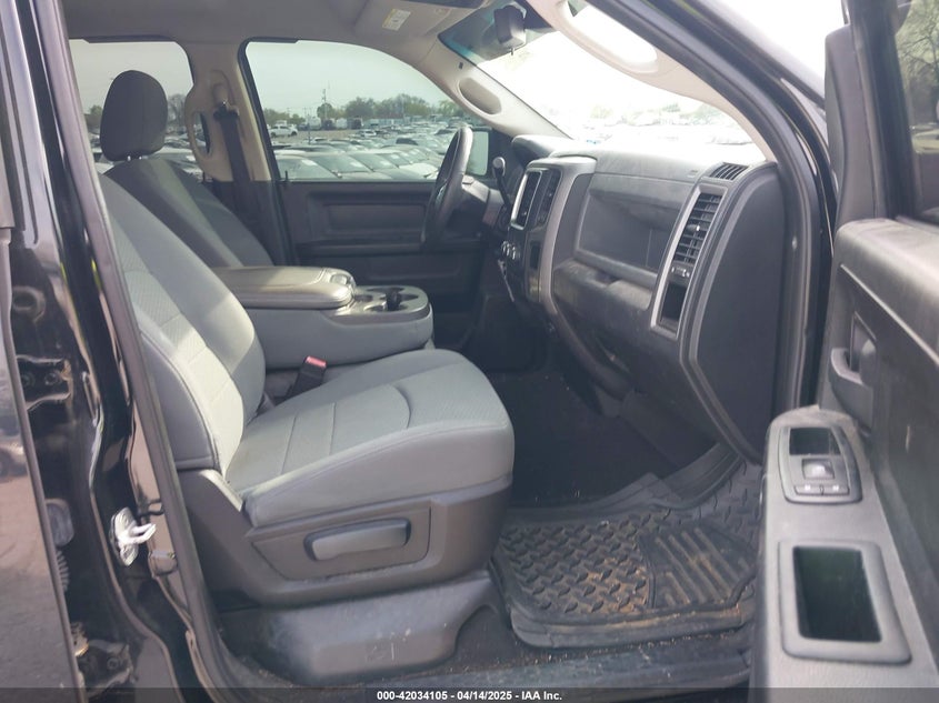 2013 RAM 1500 VIN: 1C6RR6FT6DS717358