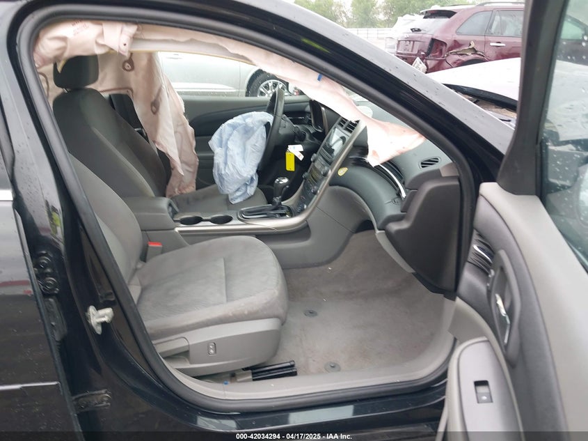 2013 CHEVROLET MALIBU 1LS - 1G11B5SA6DF131253