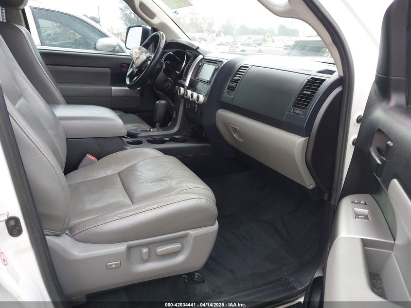 2018 TOYOTA SEQUOIA VIN: 5TDBY5G13JS165133