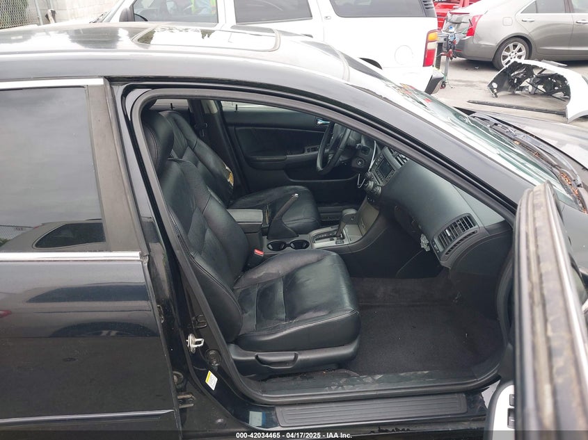 2007 HONDA ACCORD VIN: 1HGCM56857A050264