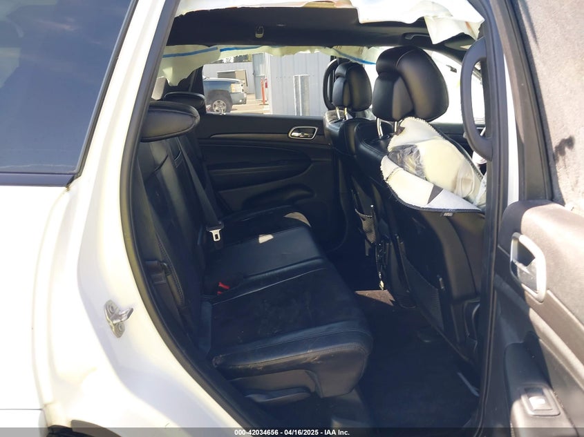 2018 JEEP GRAND CHEROKEE VIN: 1C4RJFAG0JC296947