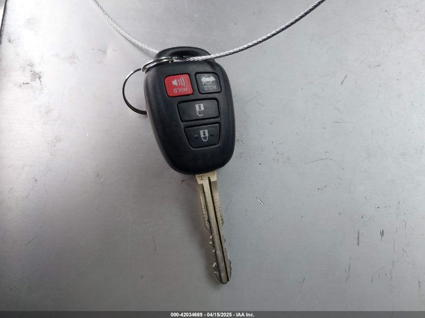 2017 Toyota Corolla Se VIN: 5YFBURHE9HP609820 Lot: 42034669