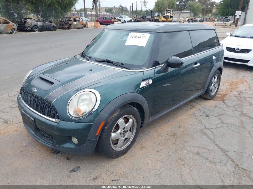 2010 MINI COOPER S CLUBMAN VIN: WMWMM3C56ATZ32456