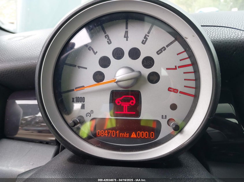 2010 MINI COOPER S CLUBMAN VIN: WMWMM3C56ATZ32456
