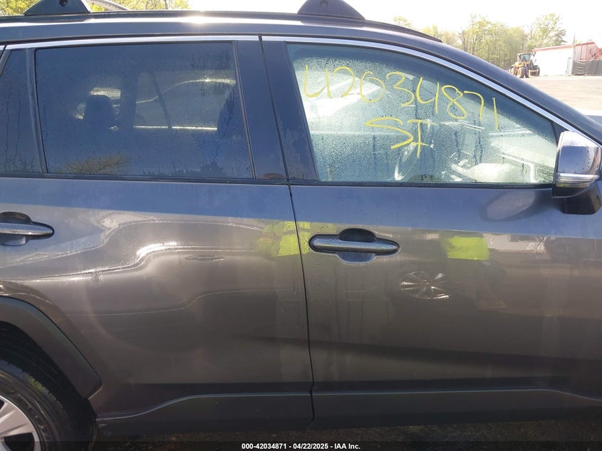 2019 TOYOTA RAV4 XLE - 2T3W1RFV8KW004648