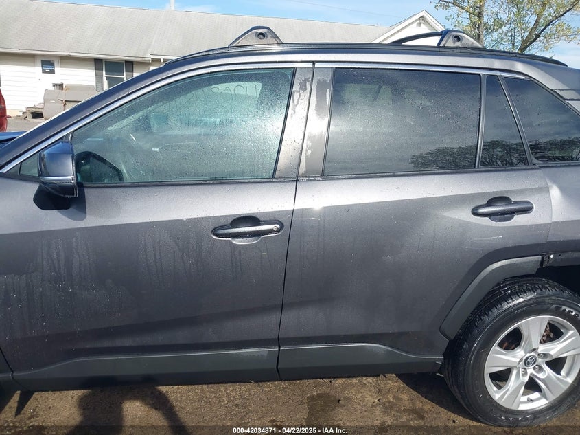 2019 TOYOTA RAV4 XLE - 2T3W1RFV8KW004648