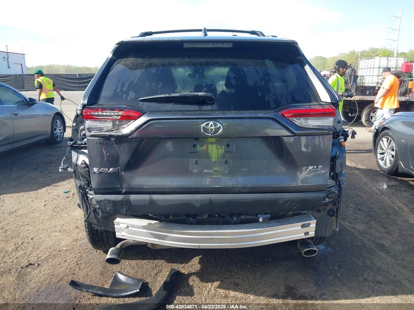 2019 TOYOTA RAV4 XLE - 2T3W1RFV8KW004648