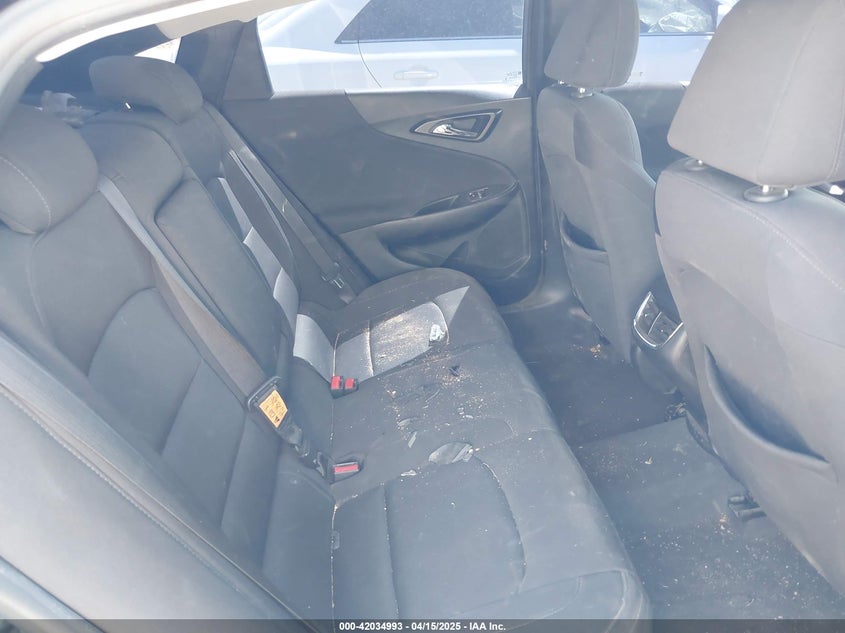 2019 CHEVROLET MALIBU VIN: 1G1ZD5ST4KF155367