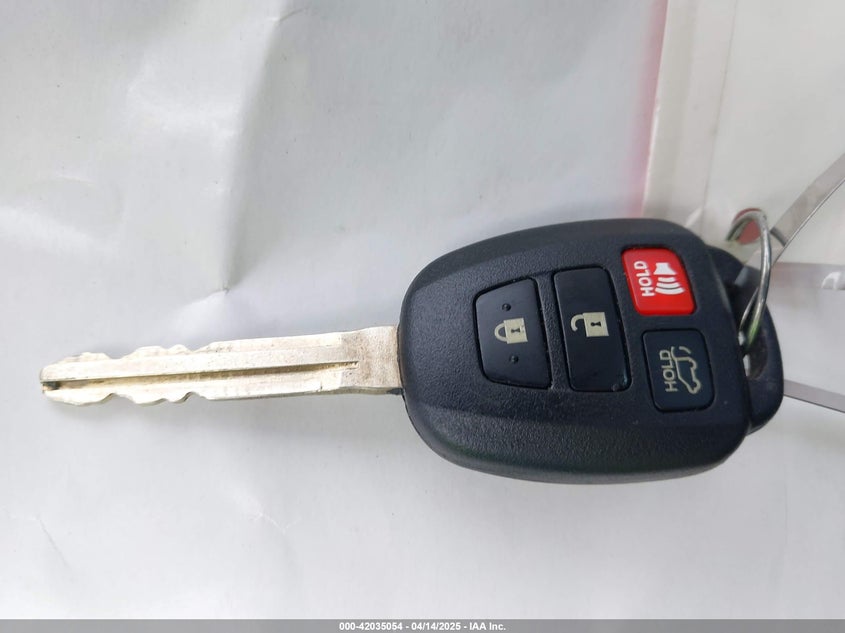 2017 TOYOTA COROLLA LE ECO - 5YFBPRHE6HP614724