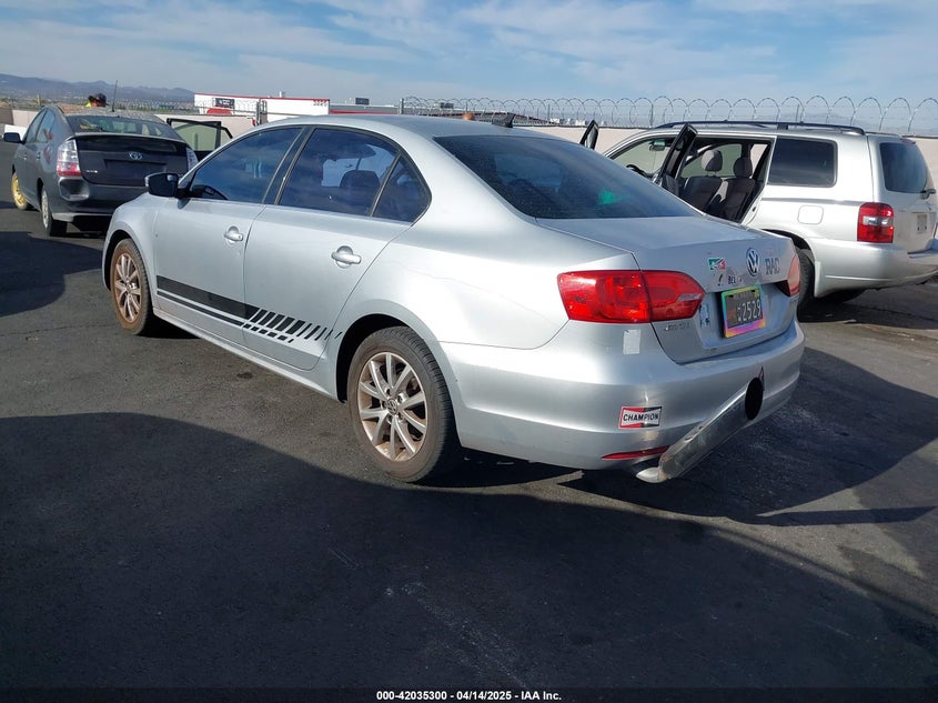 2013 VOLKSWAGEN JETTA VIN: 3VWDX7AJXDM362477