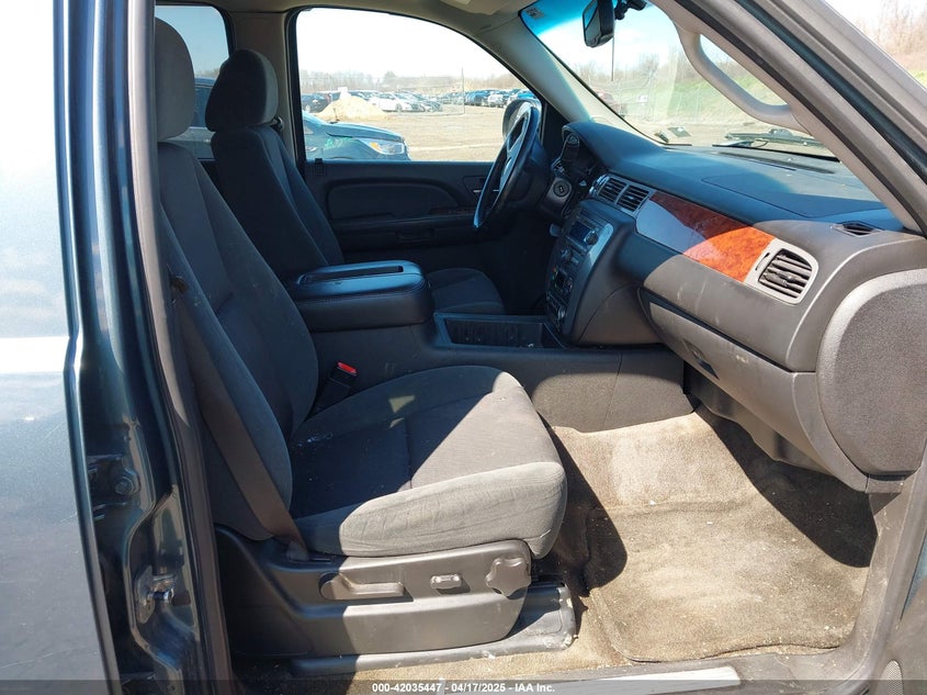 2009 GMC YUKON XL 1500 VIN: 1GKFK26319R169734