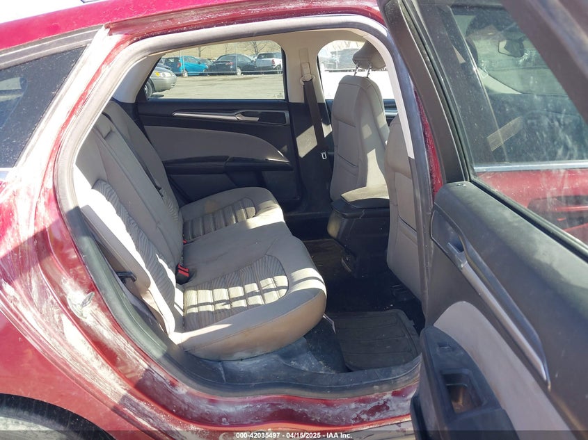 2016 FORD FUSION VIN: 3FA6P0G74GR156745
