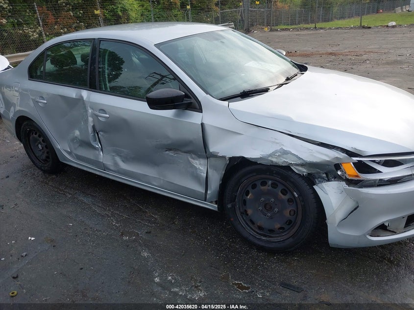 2013 VOLKSWAGEN JETTA 2.0L S - 3VW2K7AJ6DM217975