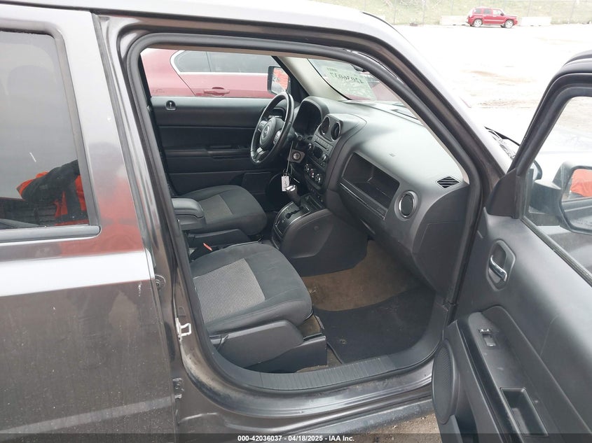 2016 JEEP PATRIOT VIN: 1C4NJRFB4GD617114