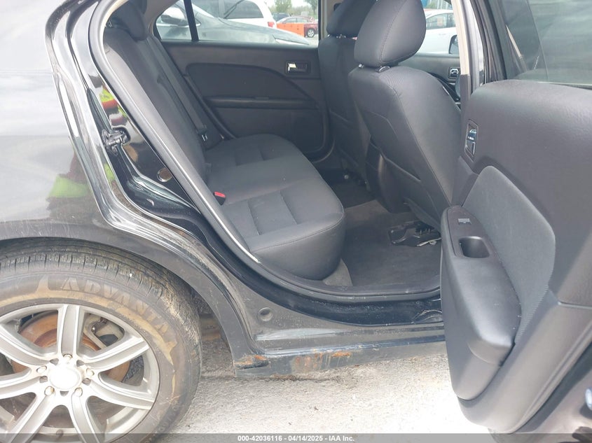 2011 FORD FUSION VIN: 3FAHP0HAXBR296178