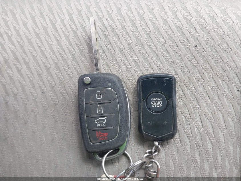 2014 HYUNDAI SANTA FE SPORT 2.4L - 5XYZUDLB6EG213889