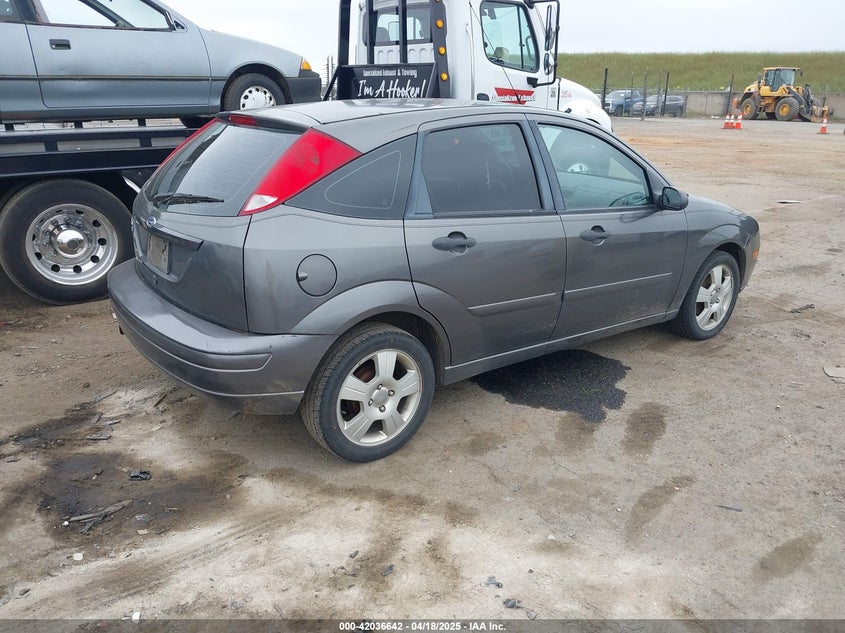 2007 FORD FOCUS VIN: 1FAFP37N07W343784