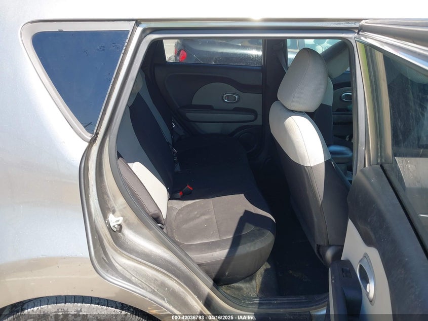 2015 KIA SOUL - KNDJN2A2XF7122446