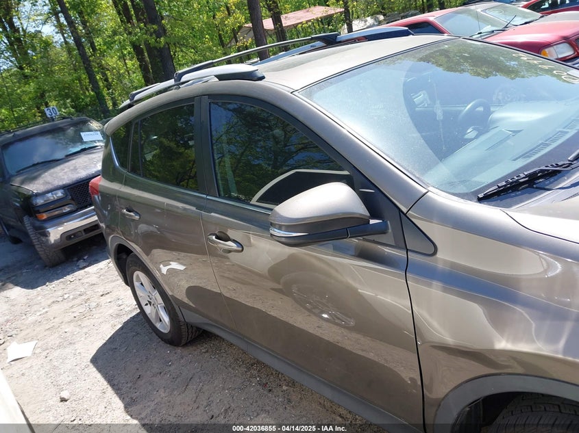 2013 TOYOTA RAV4 XLE - JTMWFREVXD5009492