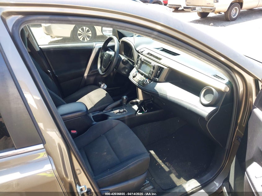 2013 TOYOTA RAV4 XLE - JTMWFREVXD5009492