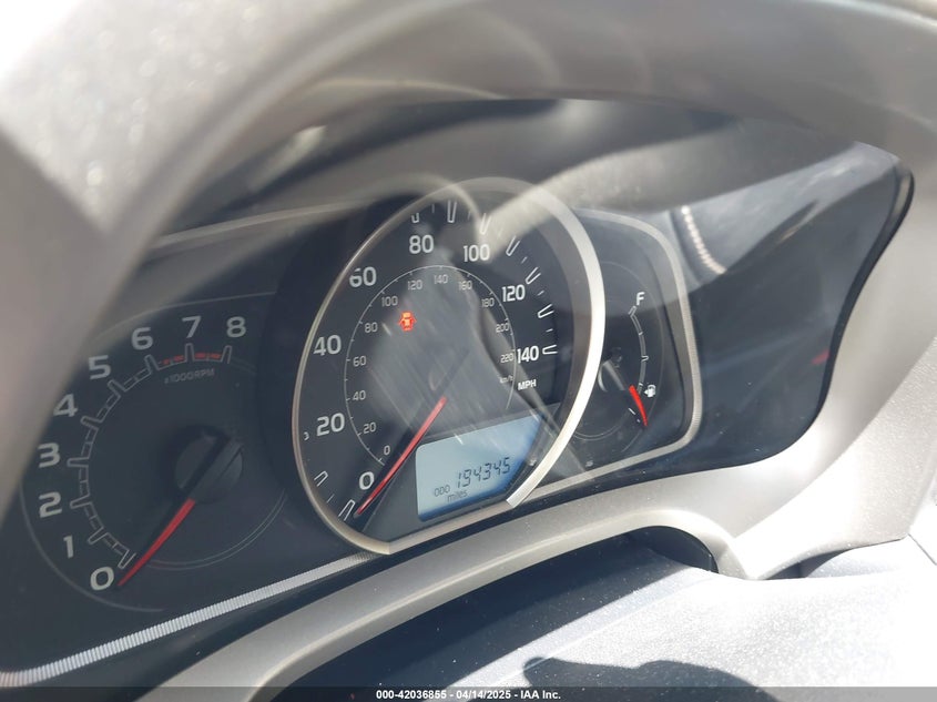 2013 TOYOTA RAV4 XLE - JTMWFREVXD5009492