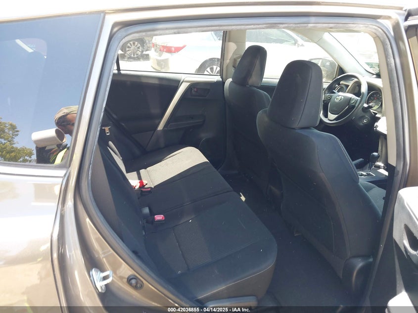 2013 TOYOTA RAV4 XLE - JTMWFREVXD5009492