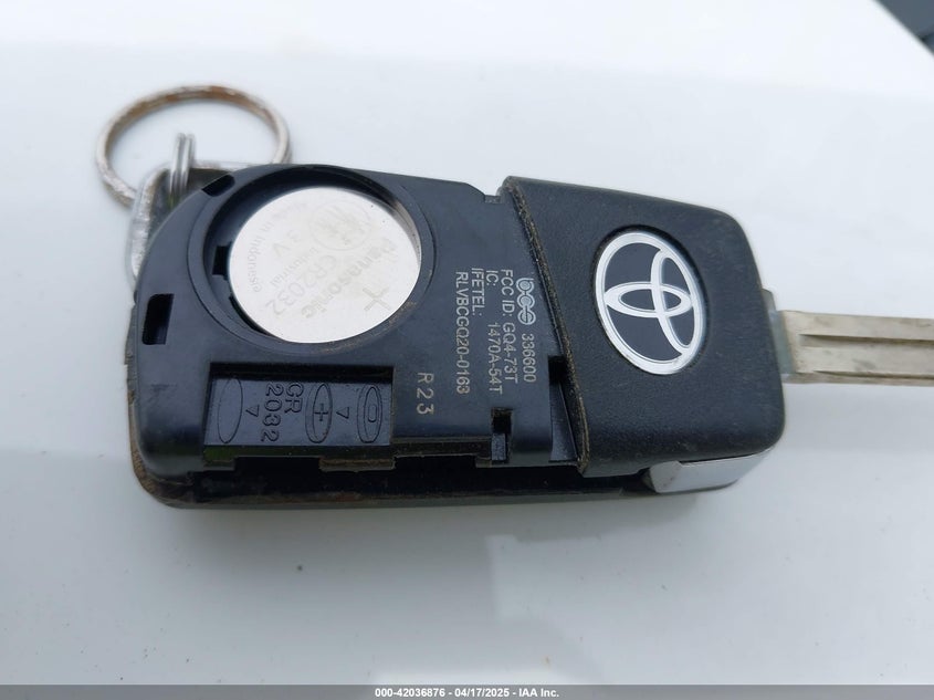 VIN 2T3G1RFV4NW289230 2022 TOYOTA RAV4 LE