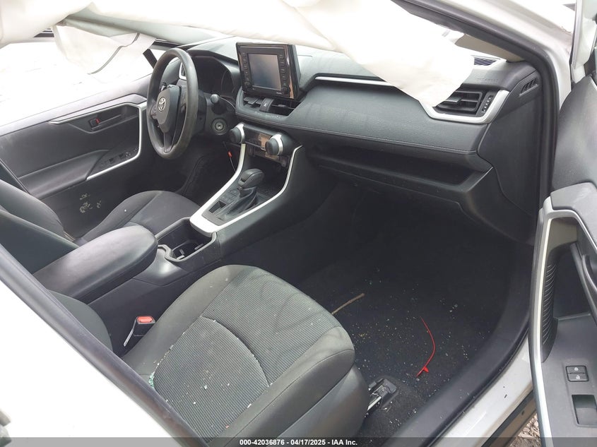 VIN 2T3G1RFV4NW289230 2022 TOYOTA RAV4 LE