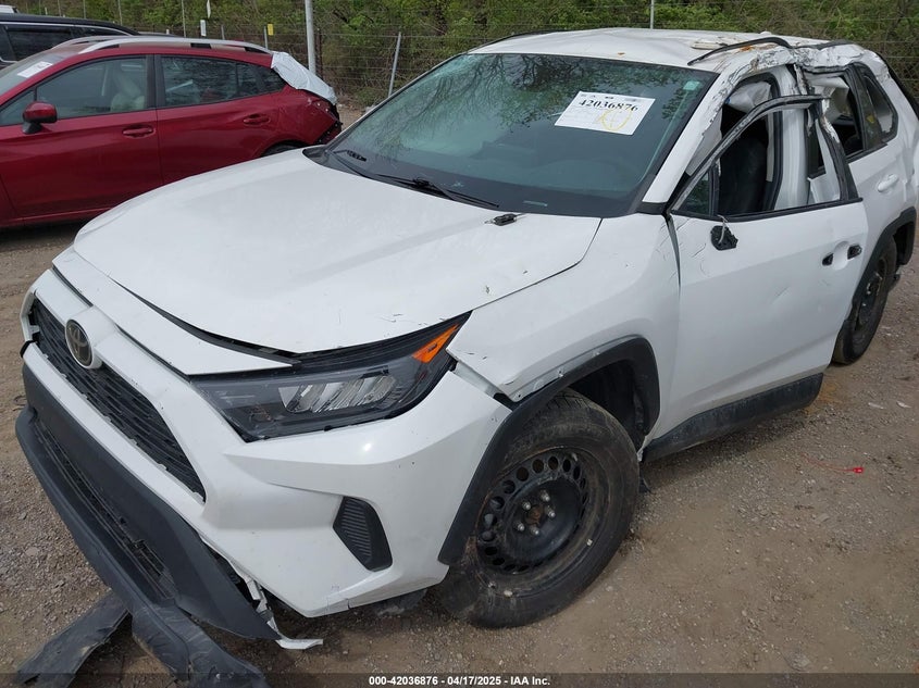 VIN 2T3G1RFV4NW289230 2022 TOYOTA RAV4 LE