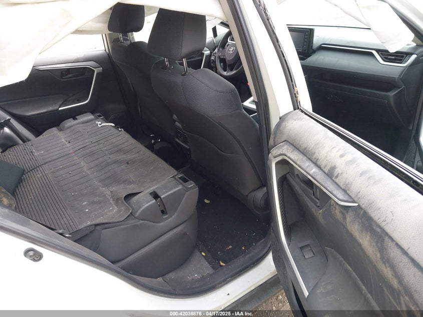 VIN 2T3G1RFV4NW289230 2022 TOYOTA RAV4 LE