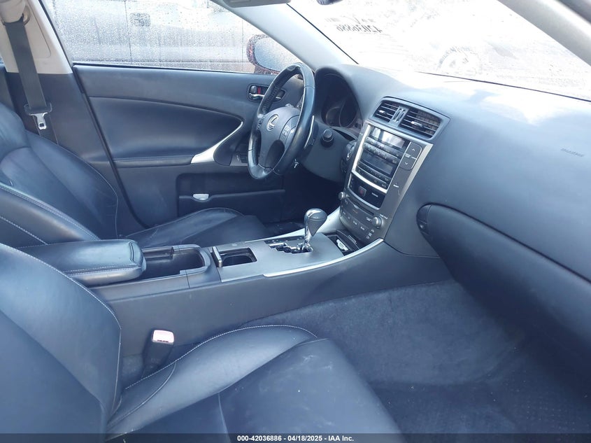 2010 LEXUS IS 250 VIN: JTHBF5C29A5115782