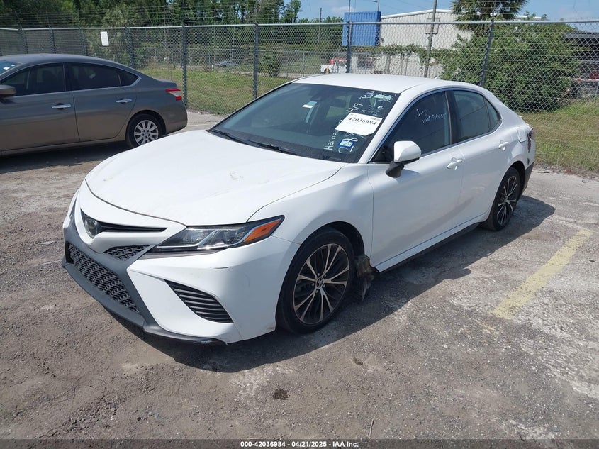 2019 TOYOTA CAMRY VIN: 4T1B11HK6KU288602