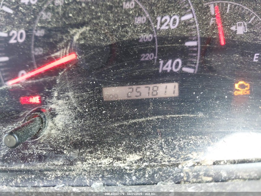 2005 Toyota Camry Le VIN: 4T1BE32K25U961737 Lot: 42037179