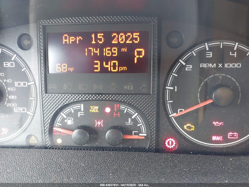 2017 RAM PROMASTER 1500 LOW ROOF 136 WB - 3C6TRVAG8HE501515