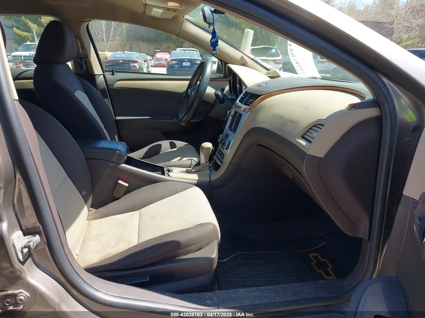 2011 CHEVROLET MALIBU VIN: 1G1ZC5E19BF196803