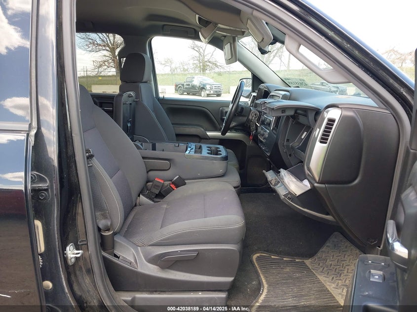 2018 CHEVROLET SILVERADO 1500 VIN: 3GCUKRER5JG370347